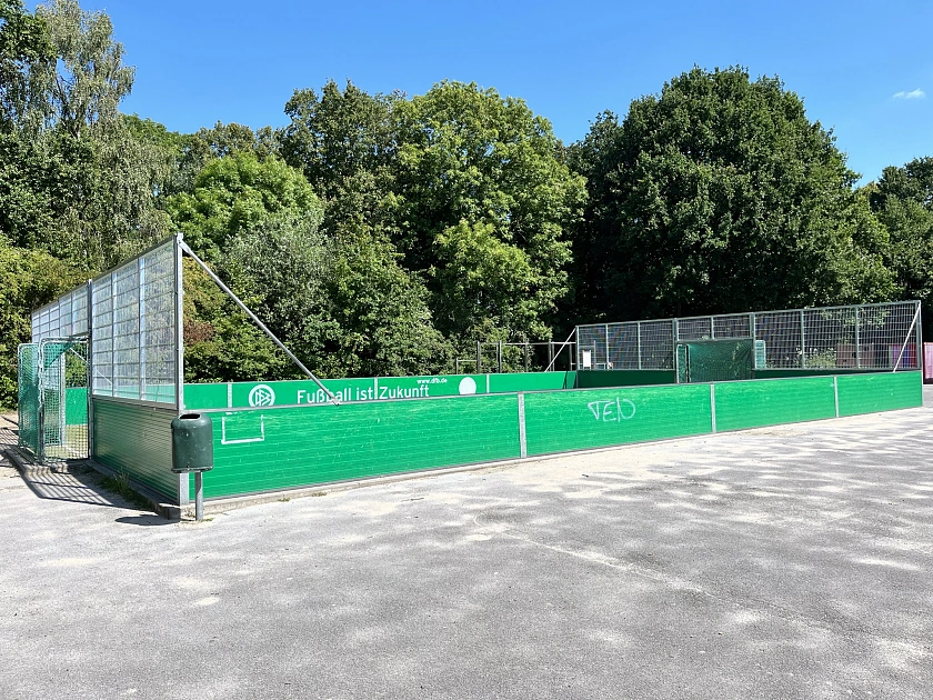 Einblicke auf den Schulhof