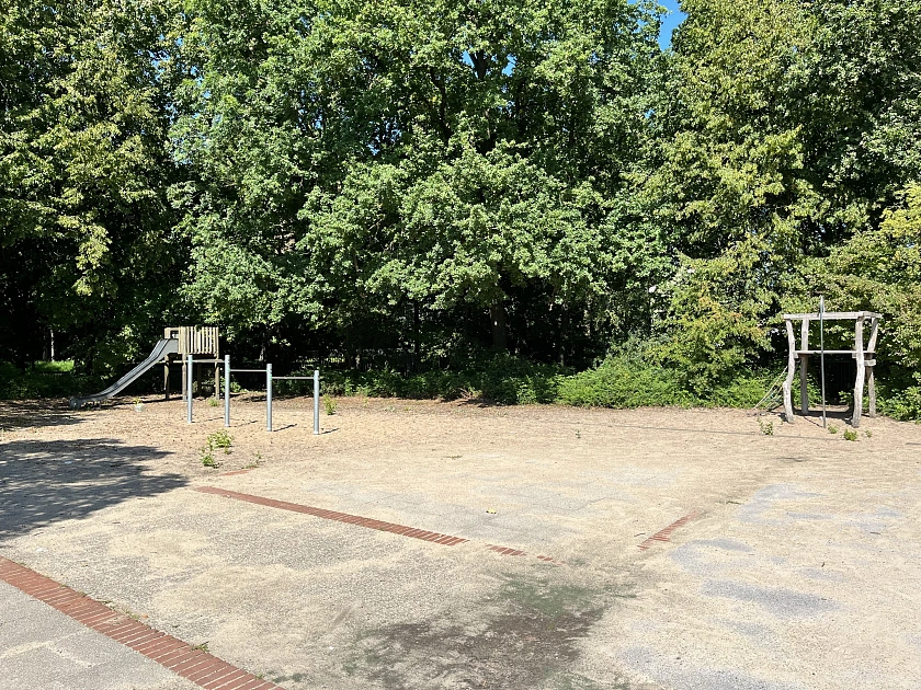 Einblicke auf den Schulhof