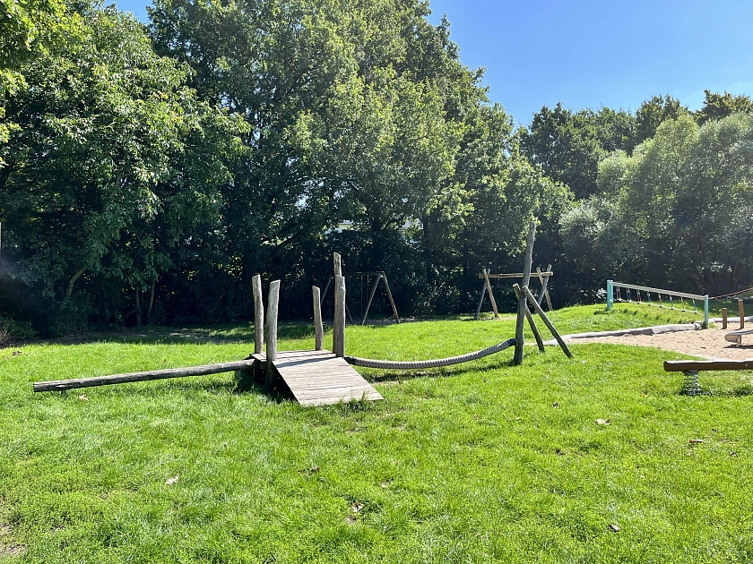 Einblicke auf den Schulhof