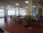 Einblick in die Schulmensa